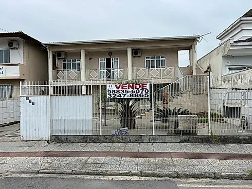 Casa 3 Quartos com 1 Suíte - Jardim Eldorado