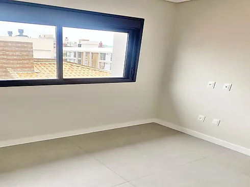 Apto 2 Quartos, 1 Suít, 1 Vaga - Celso Ramos - Foto 9
