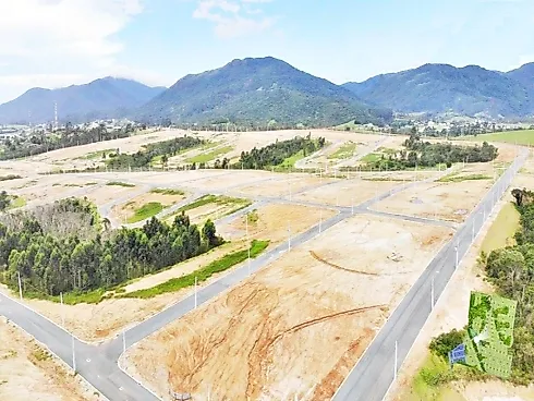 Terreno 360m², ;Escritura, 2 Andares - Gov Celso Ramos - Foto 9