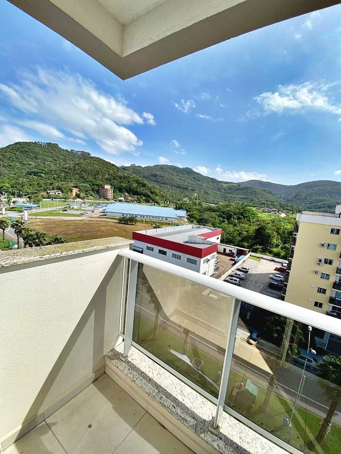 Cobertura em Beira Rio, Biguaçu