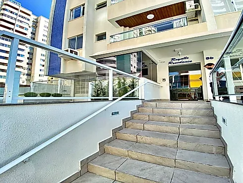 Apartamento de 1 Dormitório com Sacada, Andar Alto, Elevador, Disponível para Venda, Bairro Campinas, São José/SC - Foto 3