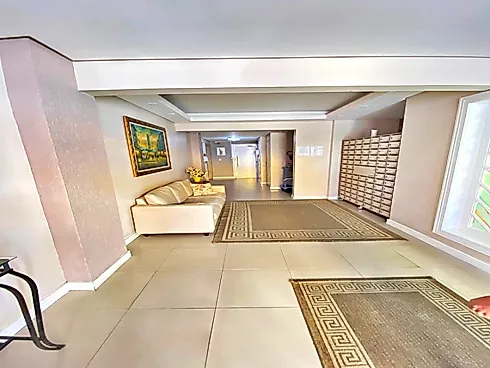 Apartamento de 1 Dormitório com Sacada, Andar Alto, Elevador, Disponível para Venda, Bairro Campinas, São José/SC - Foto 6
