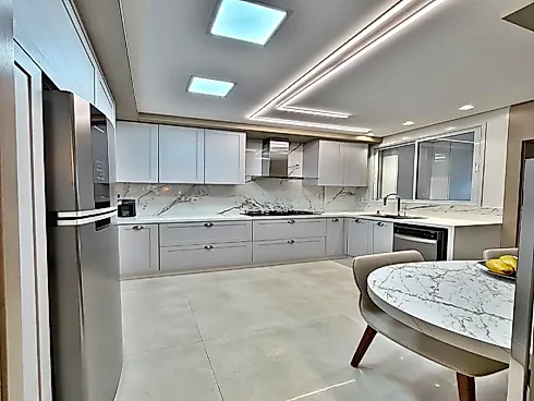 Maravilhoso Apartamento Disponível para Venda no Residencial Lídia Dircksen, 4 Suítes, Totalmente Mobiliado, Bairro Campinas, São José/SC - Foto 20