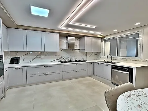 Maravilhoso Apartamento Disponível para Venda no Residencial Lídia Dircksen, 4 Suítes, Totalmente Mobiliado, Bairro Campinas, São José/SC - Foto 22