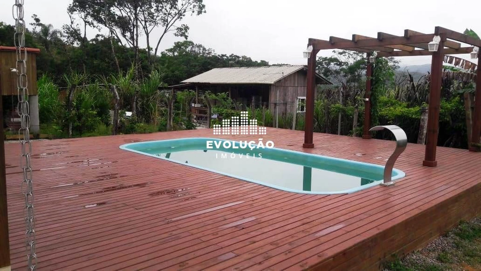 Sítio em Encruzilhada, Biguaçu