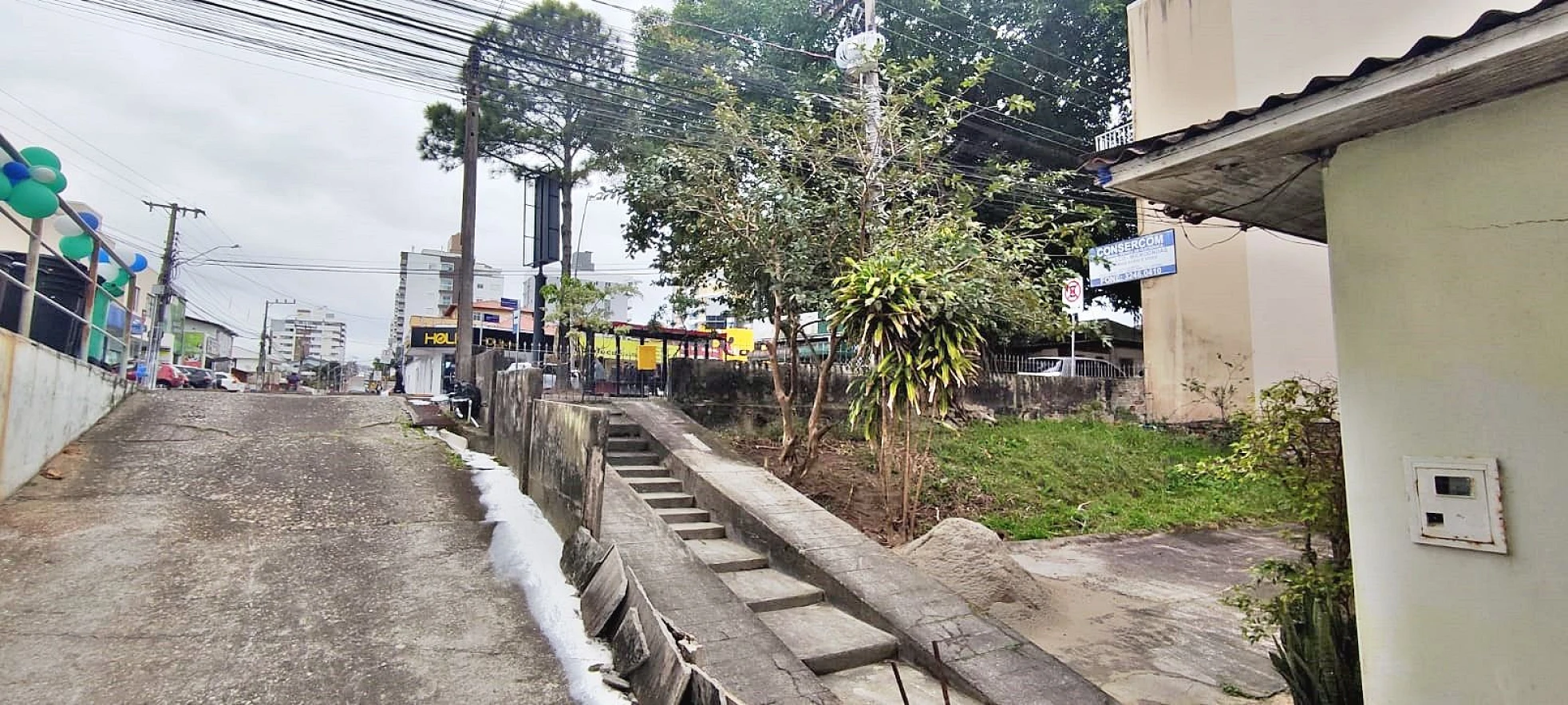 Ótimo Terreno de 450m em Barreiros com Casa - Foto 13