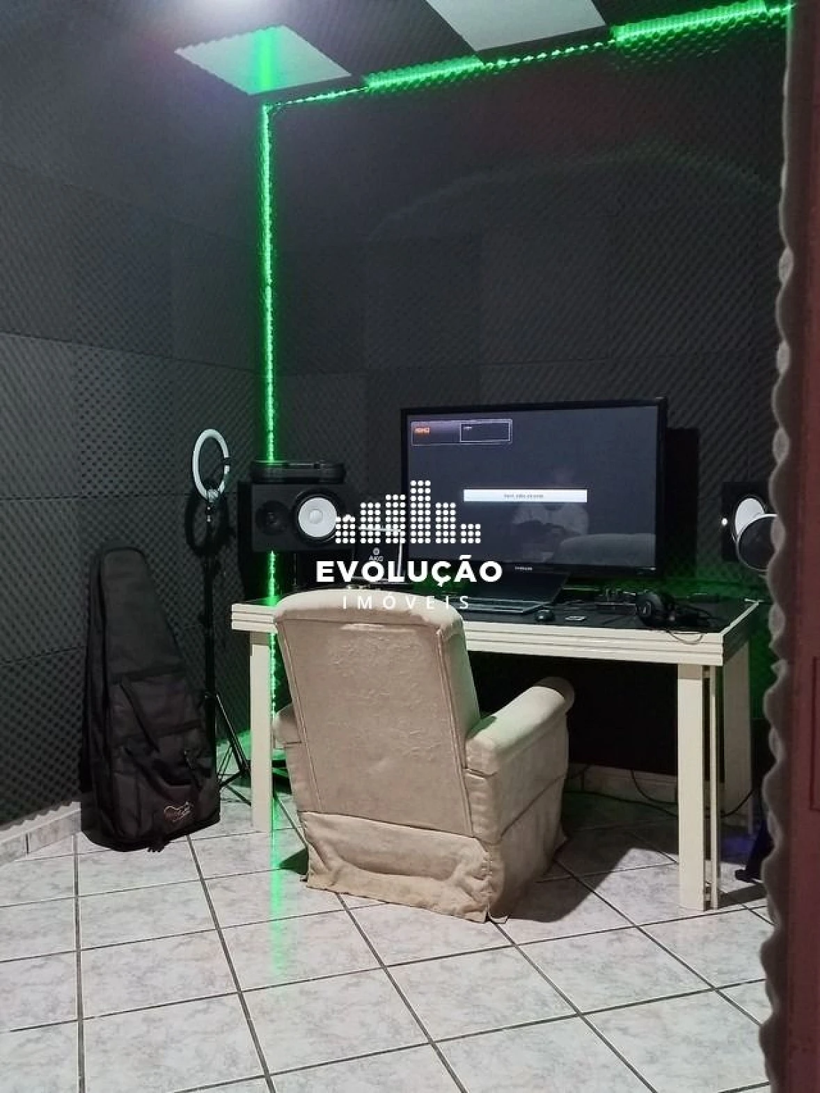 Casa com 3 Dormitórios à Venda, 81 m² - Rio Tavares - Florianópolis/SC - Foto 26