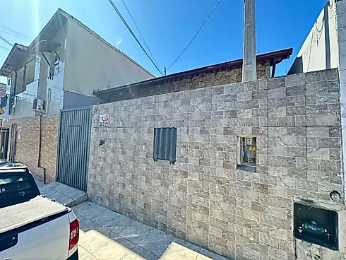 Casa com 3 Dormitórios - Barreiros - São José/SC - Foto 19