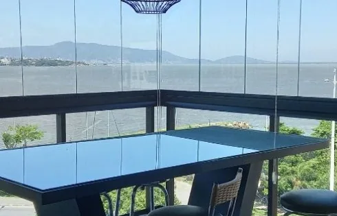 Apartamento com 3 quartos em Centro, São José