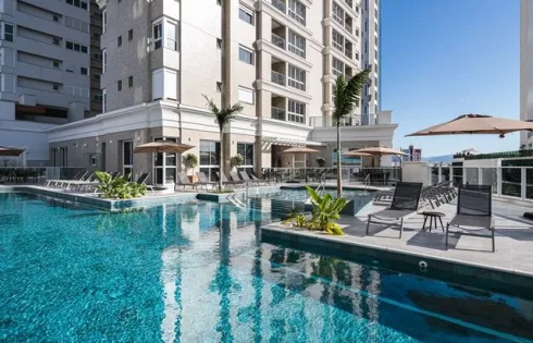 Cobertura com 4 quartos em Centro, Balneário Camboriú