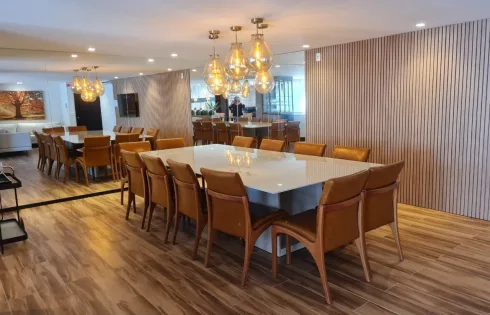 Apartamento com 3 quartos em Kobrasol, São José