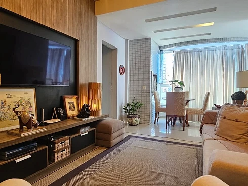 Apartamento com 2 quartos em Centro, Balneário Camboriú