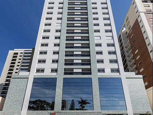 Apartamento em Kobrasol, São José