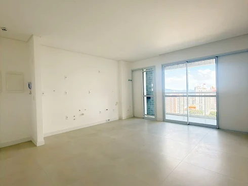 Apartamento em Kobrasol, São José