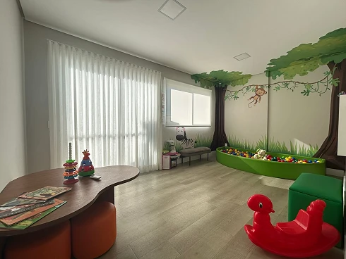 Apartamento em Coloninha, Florianópolis