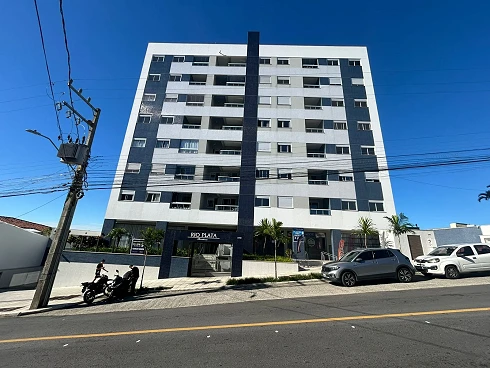 Apartamento em Coloninha, Florianópolis