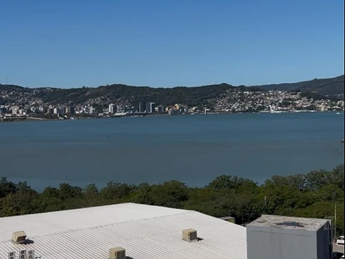 Apartamento em Coqueiros, Florianópolis