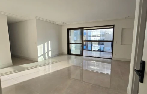 Apartamento 3 Quartos com 3 Suítes e 129m² - Kobrasol - Foto 25