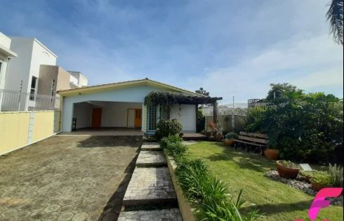Casa em Morro das Pedras, Florianópolis