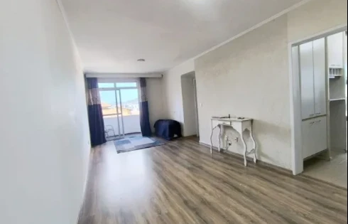Apartamento em Coqueiros, Florianópolis