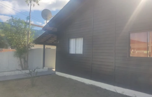Apartamento em Praia de Fora, Palhoça