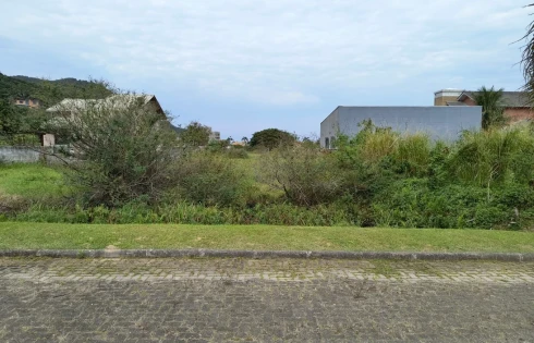 Terreno em Pântano do Sul, Florianópolis