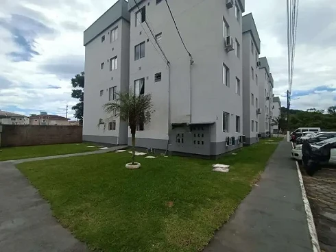 Apartamento em Sertão do Maruim, São José
