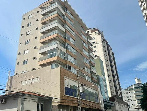 Apartamento em Kobrasol, São José