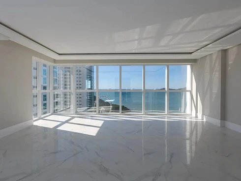 Apartamento em Pioneiros, Balneário Camboriú