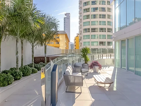 Apartamento em Pioneiros, Balneário Camboriú