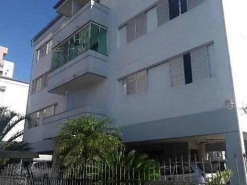 Apartamento em Kobrasol, São José