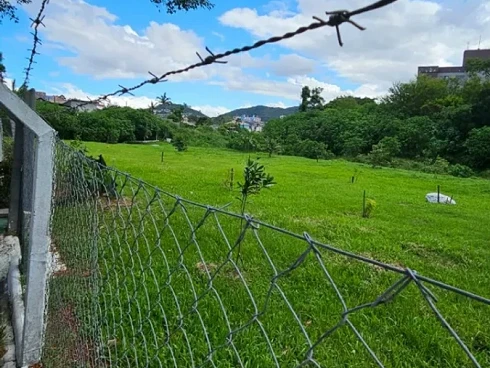 Apartamento em Serraria, São José