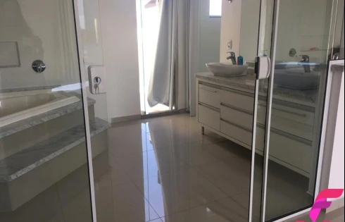 Casa em Carianos, Florianópolis