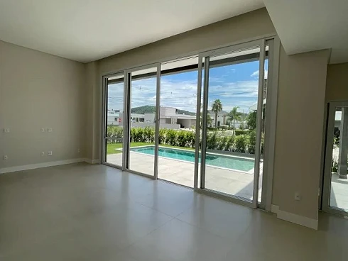 Casa em Santa Regina, Camboriú
