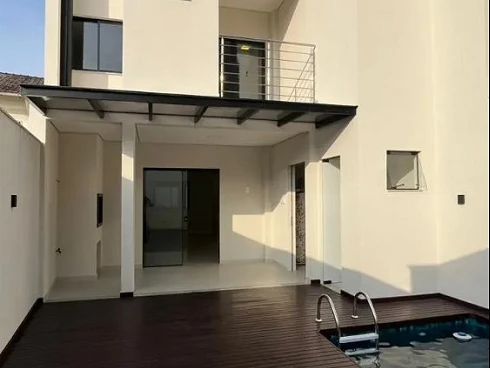 Casa em América, Joinville