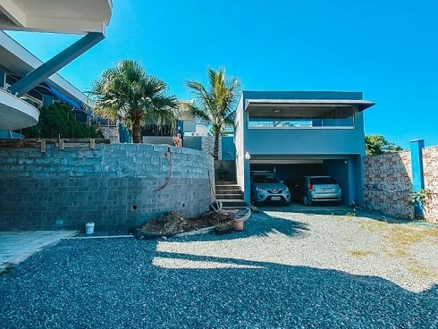 Casa em Itacolomi, Balneário Piçarras