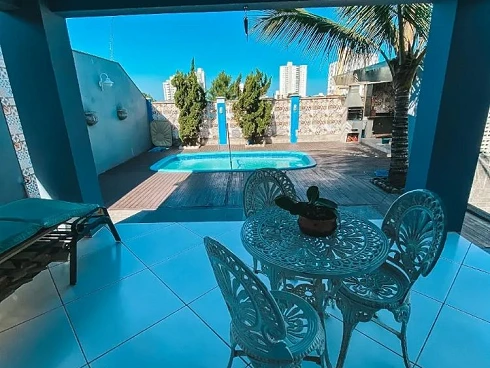Casa em Itacolomi, Balneário Piçarras
