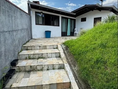 Casa em Saguaçu, Joinville