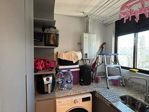 Apartamento em Balneário Perequê, Porto Belo