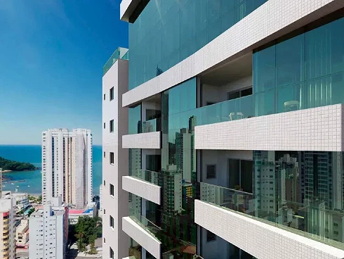 Pioneiros, Balneário Camboriú