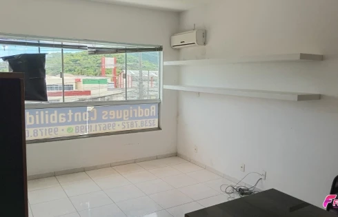 Escritório/sala em Rio Tavares, Florianópolis
