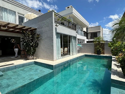 Casa em Santa Regina, Camboriú