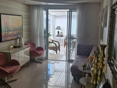 Apartamento em Kobrasol, São José
