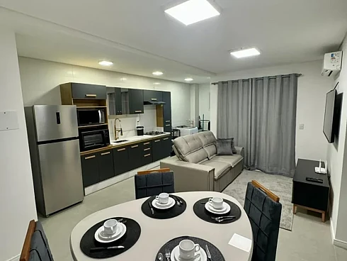 Apartamento em Praia de Fora, Palhoça