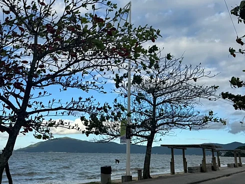 Apartamento em Praia de Fora, Palhoça