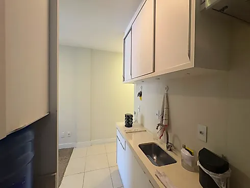 Apartamento 2 Quartos com Piscina - Centro - Foto 18