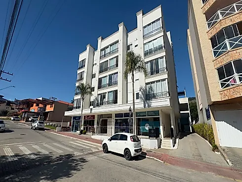 Apartamento 2 Quartos com Piscina - Centro - Foto 27
