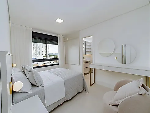 Apartamento em Praia De Armação Do Itapocorói, Penha