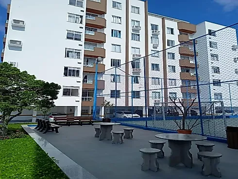 Apartamento em Praia Comprida, São José