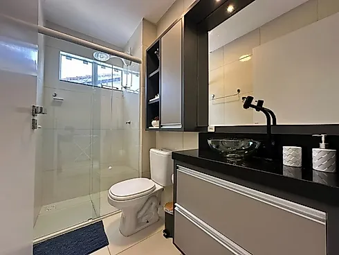 Apartamento com 2 Dormitórios sendo 1 Suíte e 1 Vaga de Garagem em Penha/SC - Foto 6